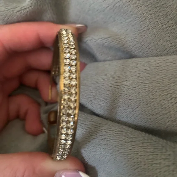 Beautiful bangle bracelet - Picture 4 of 4